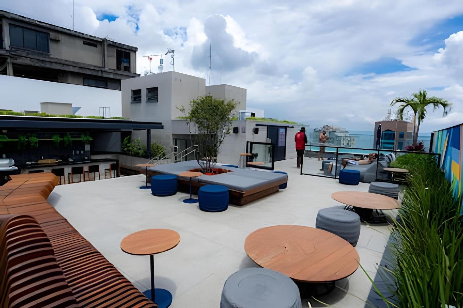 Apto 2801 Apartamento *